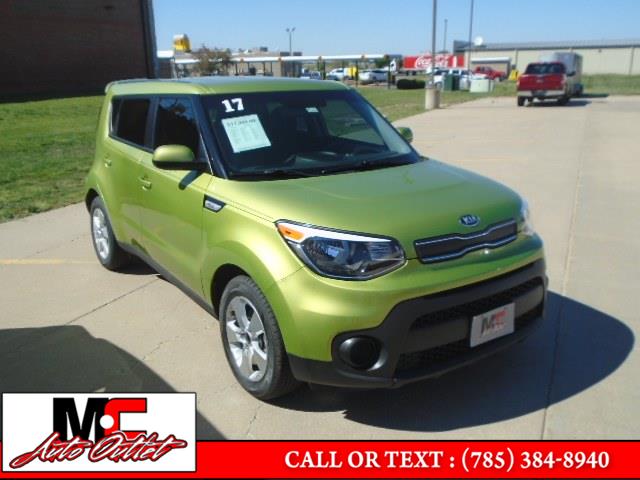 2017 Kia Soul Base Auto, available for sale in Colby, Kansas | M C Auto Outlet Inc. Colby, Kansas