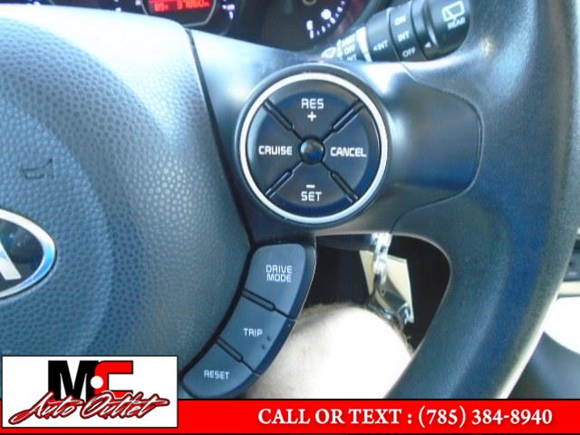 Used Kia Soul Base Auto 2017 | M C Auto Outlet Inc. Colby, Kansas Used Kia Soul Base Auto 2017 | M C Auto Outlet Inc. Colby, Kansas