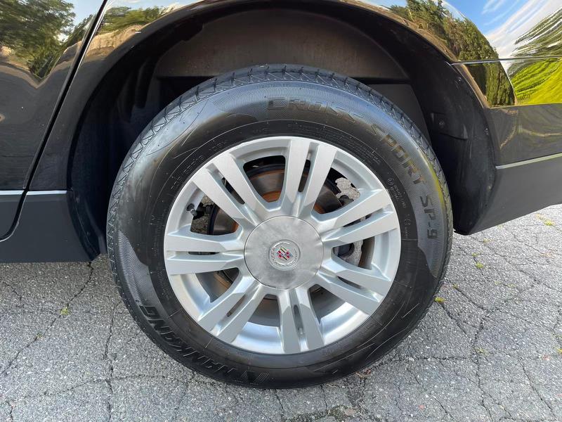 Used Cadillac SRX FWD 4dr Base 2013 | Supreme Automotive. New Britain, Connecticut Used Cadillac SRX FWD 4dr Base 2013 | Supreme Automotive. New Britain, Connecticut