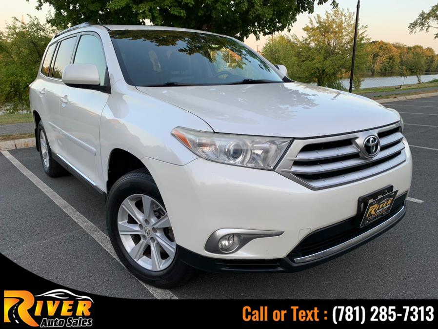 Used Toyota Highlander 4WD 4dr V6 SE 2012 | River Auto Sales. Malden, Massachusetts Used Toyota Highlander 4WD 4dr V6 SE 2012 | River Auto Sales. Malden, Massachusetts