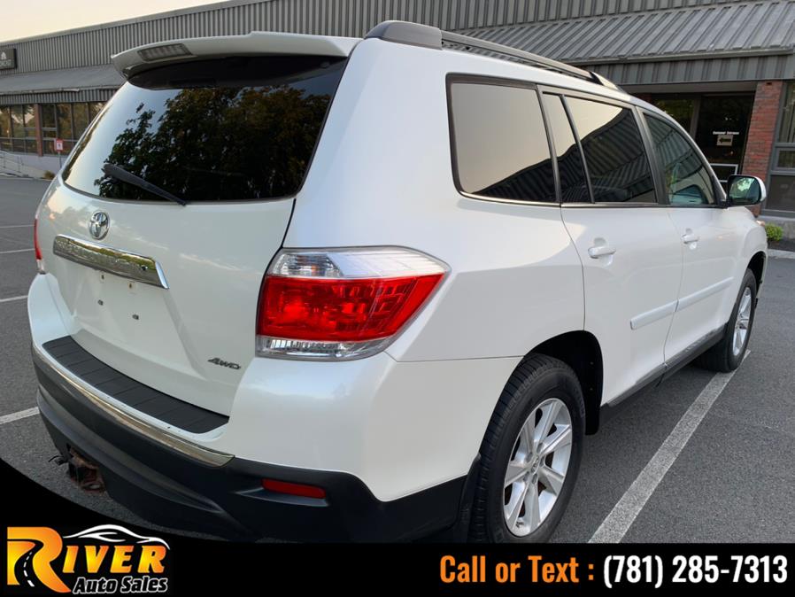 Used Toyota Highlander 4WD 4dr V6 SE 2012 | River Auto Sales. Malden, Massachusetts Used Toyota Highlander 4WD 4dr V6 SE 2012 | River Auto Sales. Malden, Massachusetts