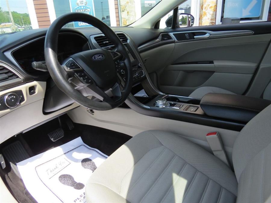 Used Ford Fusion SE 4dr Sedan 2018 | Lake City Exports Inc. Auburn, Maine Used Ford Fusion SE 4dr Sedan 2018 | Lake City Exports Inc. Auburn, Maine
