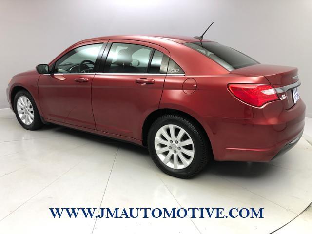 Used Chrysler 200 4dr Sdn Touring 2014 | J&M Automotive Sls&Svc LLC. Naugatuck, Connecticut Used Chrysler 200 4dr Sdn Touring 2014 | J&M Automotive Sls&Svc LLC. Naugatuck, Connecticut
