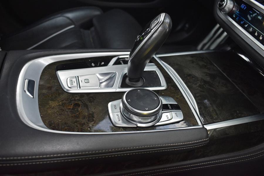 Used BMW 7 Series xDrive 2019 | Camy Cars. Great Neck, New York Used BMW 7 Series xDrive 2019 | Camy Cars. Great Neck, New York