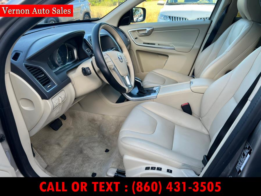 2015 Volvo XC60 2015.5 AWD 4dr T5, available for sale in Manchester, Connecticut | Vernon Auto Sale & Service. Manchester, Connecticut 2015 Volvo XC60 2015.5 AWD 4dr T5, available for sale in Manchester, Connecticut | Vernon Auto Sale & Service. Manchester, Connecticut
