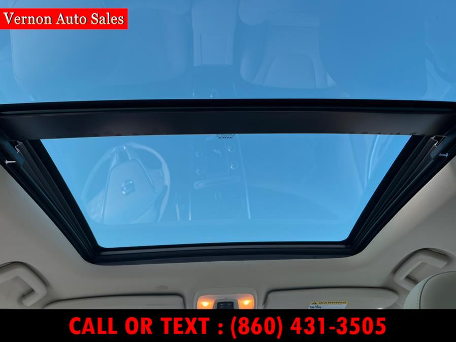 2015 Volvo XC60 2015.5 AWD 4dr T5, available for sale in Manchester, Connecticut | Vernon Auto Sale & Service. Manchester, Connecticut 2015 Volvo XC60 2015.5 AWD 4dr T5, available for sale in Manchester, Connecticut | Vernon Auto Sale & Service. Manchester, Connecticut