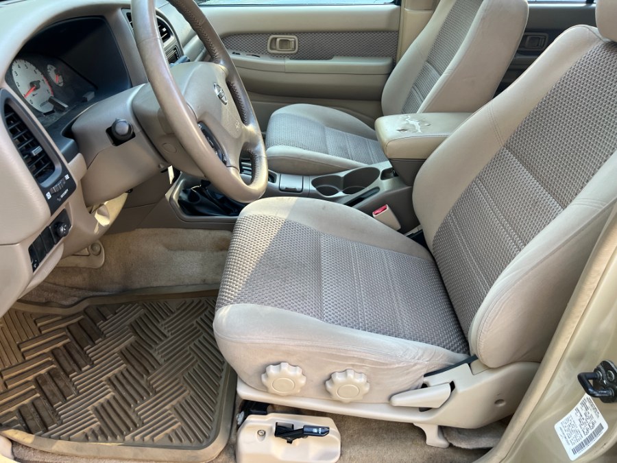 2002 Nissan Pathfinder LE 4WD Auto, available for sale in Bristol, Connecticut | Bristol Auto Center LLC. Bristol, Connecticut 2002 Nissan Pathfinder LE 4WD Auto, available for sale in Bristol, Connecticut | Bristol Auto Center LLC. Bristol, Connecticut