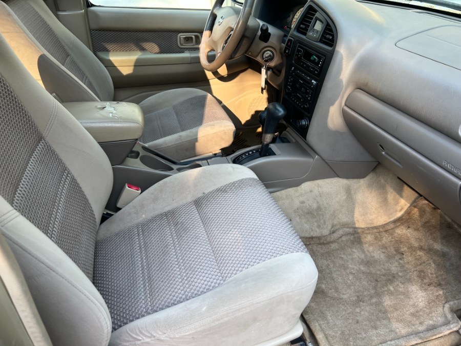 2002 Nissan Pathfinder LE 4WD Auto, available for sale in Bristol, Connecticut | Bristol Auto Center LLC. Bristol, Connecticut 2002 Nissan Pathfinder LE 4WD Auto, available for sale in Bristol, Connecticut | Bristol Auto Center LLC. Bristol, Connecticut