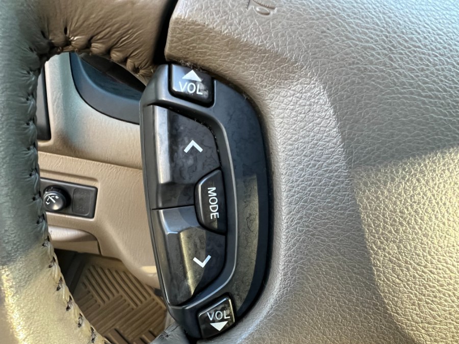 2002 Nissan Pathfinder LE 4WD Auto, available for sale in Bristol, Connecticut | Bristol Auto Center LLC. Bristol, Connecticut 2002 Nissan Pathfinder LE 4WD Auto, available for sale in Bristol, Connecticut | Bristol Auto Center LLC. Bristol, Connecticut