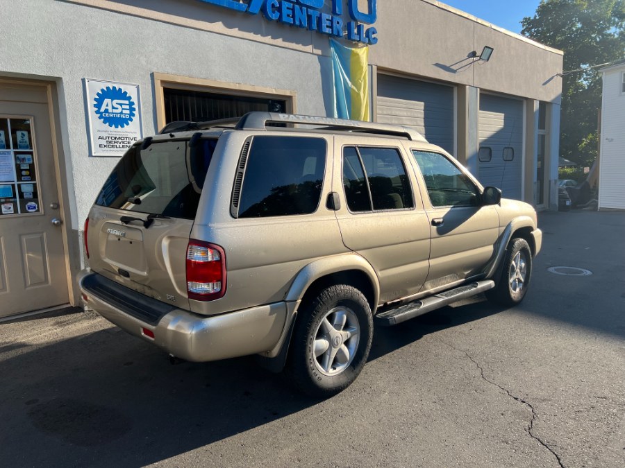 2002 Nissan Pathfinder LE 4WD Auto, available for sale in Bristol, Connecticut | Bristol Auto Center LLC. Bristol, Connecticut 2002 Nissan Pathfinder LE 4WD Auto, available for sale in Bristol, Connecticut | Bristol Auto Center LLC. Bristol, Connecticut