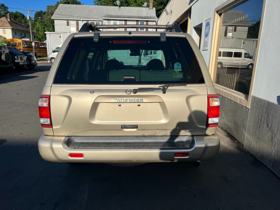 2002 Nissan Pathfinder LE 4WD Auto, available for sale in Bristol, Connecticut | Bristol Auto Center LLC. Bristol, Connecticut 2002 Nissan Pathfinder LE 4WD Auto, available for sale in Bristol, Connecticut | Bristol Auto Center LLC. Bristol, Connecticut