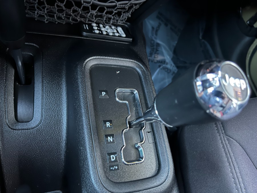 2013 Jeep Wrangler Unlimited 4WD 4dr Sport, available for sale in Bristol, Connecticut | Bristol Auto Center LLC. Bristol, Connecticut 2013 Jeep Wrangler Unlimited 4WD 4dr Sport, available for sale in Bristol, Connecticut | Bristol Auto Center LLC. Bristol, Connecticut