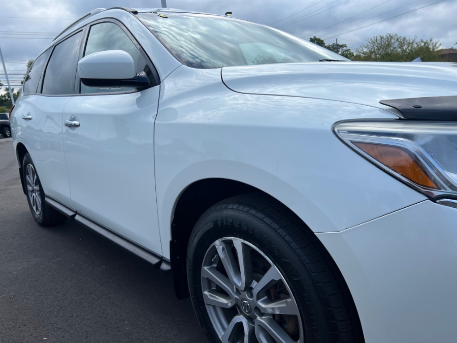 Used Nissan Pathfinder 4WD 4dr SV 2015 | Marsh Auto Sales LLC. Ortonville, Michigan Used Nissan Pathfinder 4WD 4dr SV 2015 | Marsh Auto Sales LLC. Ortonville, Michigan