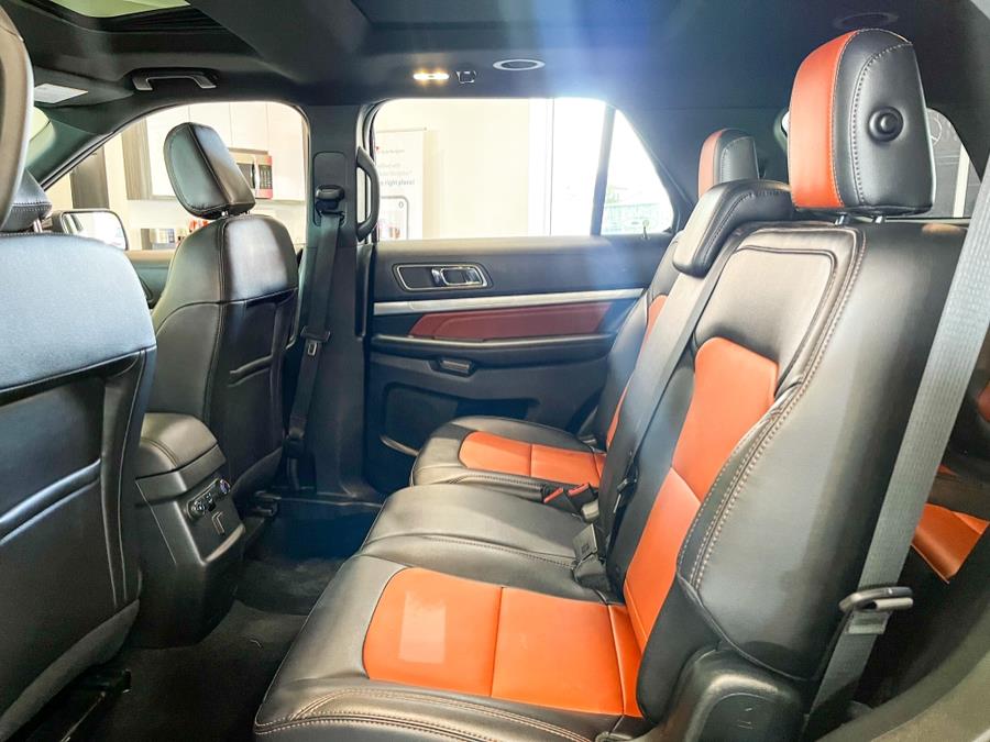2019 Ford Explorer XLT 4WD, available for sale in Franklin Square, New York | Luxury Motor Club. Franklin Square, New York 2019 Ford Explorer XLT 4WD, available for sale in Franklin Square, New York | Luxury Motor Club. Franklin Square, New York