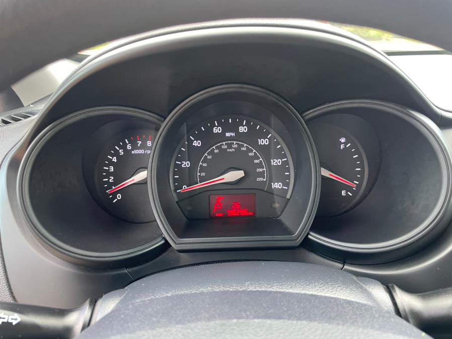 2013 Kia Rio 4dr Sdn Man LX, available for sale in Manchester, Connecticut | Carsonmain LLC. Manchester, Connecticut 2013 Kia Rio 4dr Sdn Man LX, available for sale in Manchester, Connecticut | Carsonmain LLC. Manchester, Connecticut