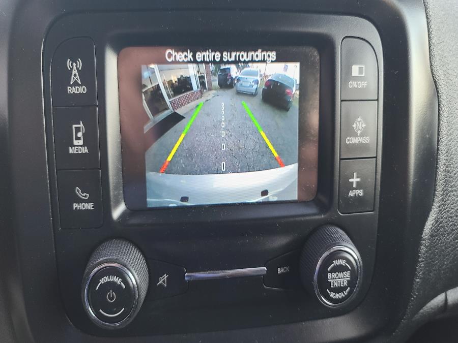 Used Jeep Renegade 4WD 4dr Latitude 2015 | Safe Used Auto Sales LLC. Danbury, Connecticut Used Jeep Renegade 4WD 4dr Latitude 2015 | Safe Used Auto Sales LLC. Danbury, Connecticut