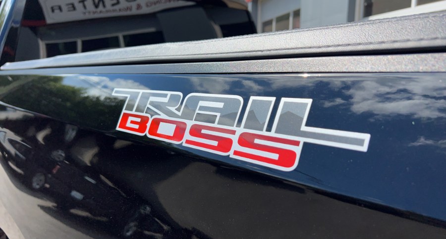 Used Chevrolet Silverado 1500 Trail Boss 4WD Crew Cab 147" LT Trail Boss 2019 | West End Automotive Center. Waterbury, Connecticut Used Chevrolet Silverado 1500 Trail Boss 4WD Crew Cab 147" LT Trail Boss 2019 | West End Automotive Center. Waterbury, Connecticut