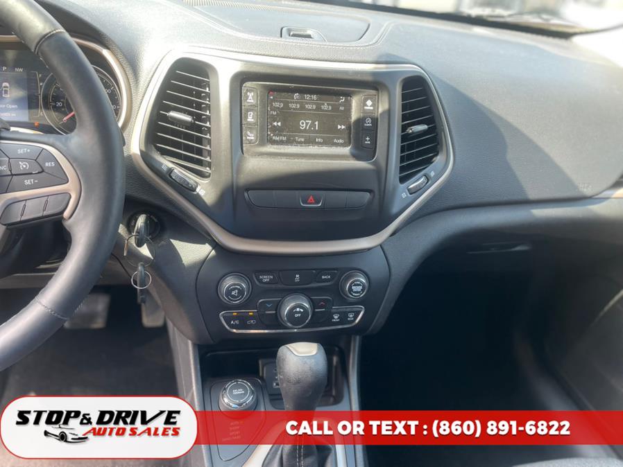 2014 Jeep Cherokee 4WD 4dr Latitude, available for sale in East Windsor, Connecticut | Stop & Drive Auto Sales. East Windsor, Connecticut 2014 Jeep Cherokee 4WD 4dr Latitude, available for sale in East Windsor, Connecticut | Stop & Drive Auto Sales. East Windsor, Connecticut