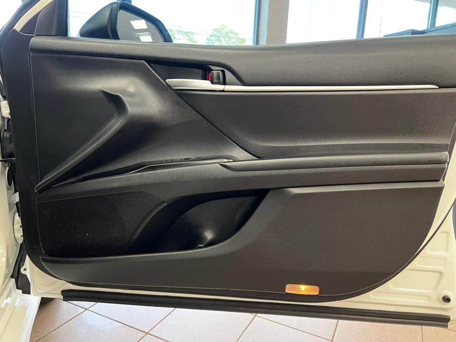 2019 Toyota Camry SE Auto (Natl), available for sale in Massapequa Park, New York | Power Motors East. Massapequa Park, New York 2019 Toyota Camry SE Auto (Natl), available for sale in Massapequa Park, New York | Power Motors East. Massapequa Park, New York