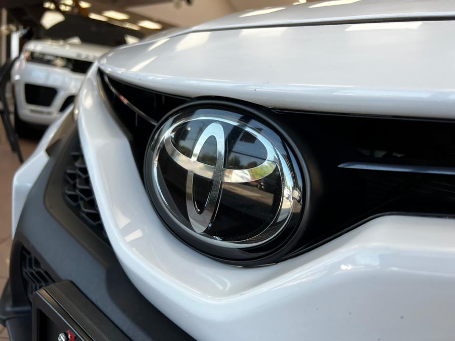 2019 Toyota Camry SE Auto (Natl), available for sale in Massapequa Park, New York | Power Motors East. Massapequa Park, New York 2019 Toyota Camry SE Auto (Natl), available for sale in Massapequa Park, New York | Power Motors East. Massapequa Park, New York