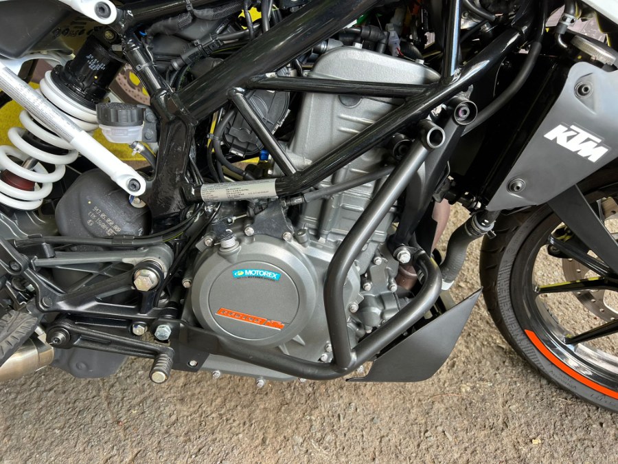 2021 KTM 390 Duke 390, available for sale in Brooklyn, New York | Autoforward Motors Inc.. Brooklyn, New York 2021 KTM 390 Duke 390, available for sale in Brooklyn, New York | Autoforward Motors Inc.. Brooklyn, New York
