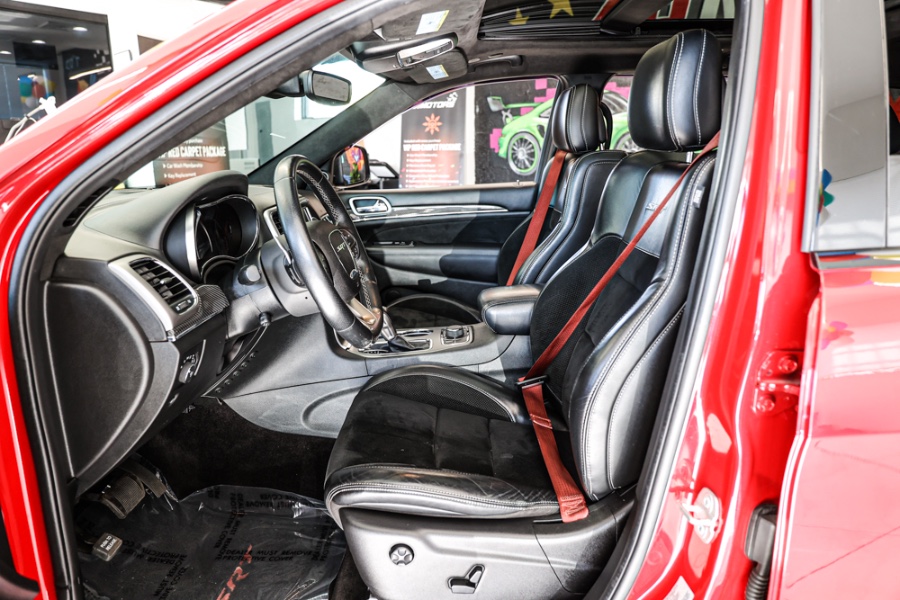 Used Jeep Grand Cherokee SRT 4x4 2017 | 26 Motors Long Island. ELMONT, New York Used Jeep Grand Cherokee SRT 4x4 2017 | 26 Motors Long Island. ELMONT, New York