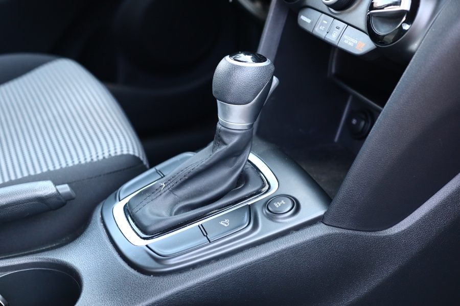 2019 Hyundai Kona SE Auto AWD, available for sale in Jamaica, New York | Hillside Auto Mall Inc.. Jamaica, New York 2019 Hyundai Kona SE Auto AWD, available for sale in Jamaica, New York | Hillside Auto Mall Inc.. Jamaica, New York