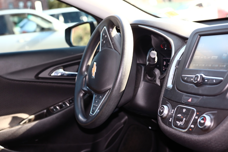 2017 Chevrolet Malibu 4dr Sdn LS w/1LS, available for sale in Jamaica, New York | Hillside Auto Mall Inc.. Jamaica, New York 2017 Chevrolet Malibu 4dr Sdn LS w/1LS, available for sale in Jamaica, New York | Hillside Auto Mall Inc.. Jamaica, New York