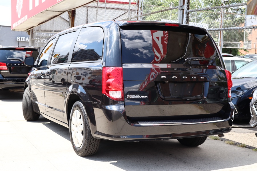 Used Dodge Grand Caravan SE Plus Wagon 2018 | Hillside Auto Mall Inc.. Jamaica, New York Used Dodge Grand Caravan SE Plus Wagon 2018 | Hillside Auto Mall Inc.. Jamaica, New York