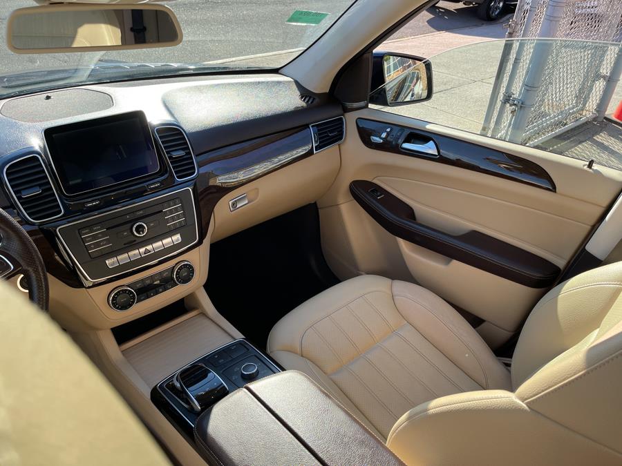 2016 Mercedes-Benz GLE 4MATIC 4dr GLE 350, available for sale in Bronx, New York | New York Motors Group Solutions LLC. Bronx, New York 2016 Mercedes-Benz GLE 4MATIC 4dr GLE 350, available for sale in Bronx, New York | New York Motors Group Solutions LLC. Bronx, New York