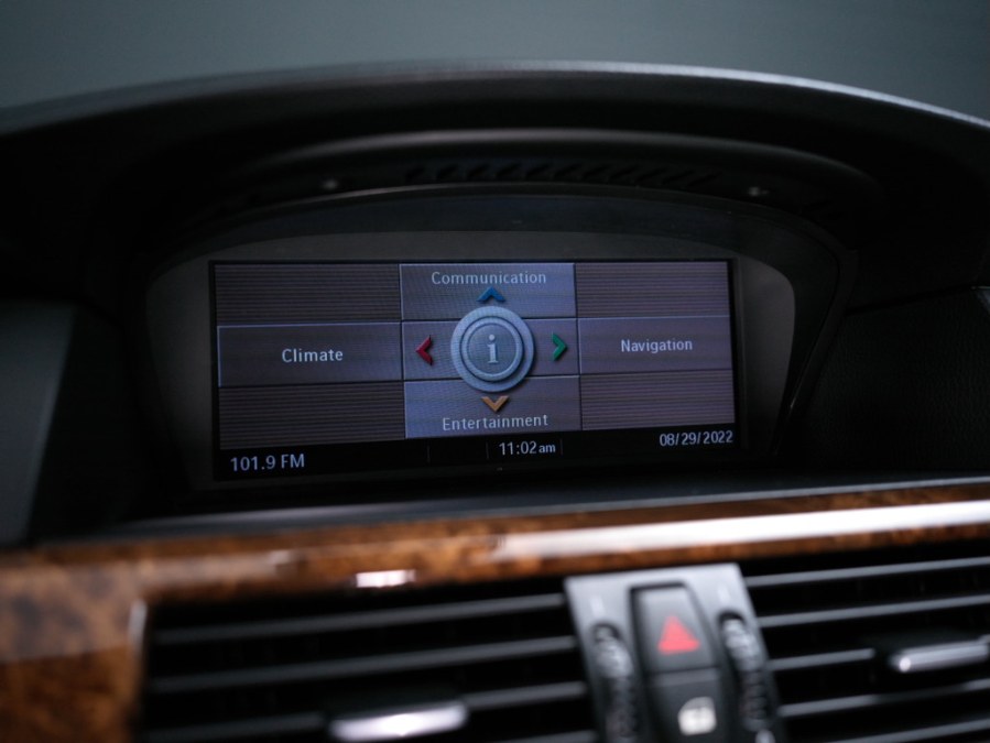 2008 BMW 5 Series 4dr Sports Wgn 535xiT AWD, available for sale in North Salem, New York | Meccanic Shop North Inc. North Salem, New York 2008 BMW 5 Series 4dr Sports Wgn 535xiT AWD, available for sale in North Salem, New York | Meccanic Shop North Inc. North Salem, New York