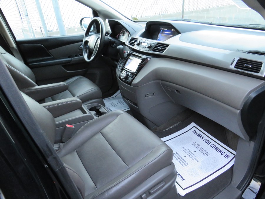 2015 Honda Odyssey EX-L 8 Passenger, available for sale in Middle Village, New York | Road Masters II INC. Middle Village, New York 2015 Honda Odyssey EX-L 8 Passenger, available for sale in Middle Village, New York | Road Masters II INC. Middle Village, New York
