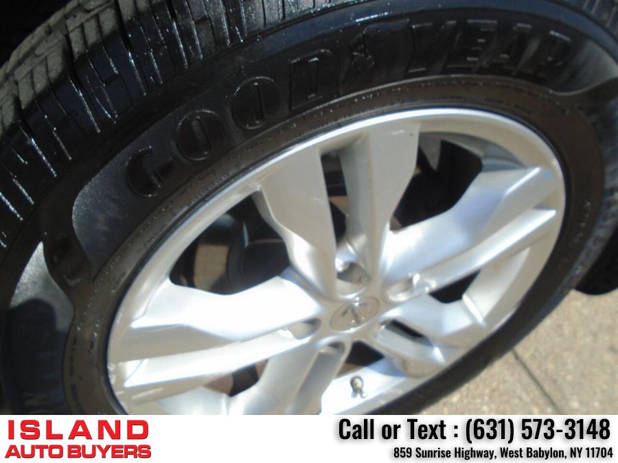 2013 Nissan Rogue SV AWD 4dr Crossover, available for sale in West Babylon, New York | Island Auto Buyers. West Babylon, New York 2013 Nissan Rogue SV AWD 4dr Crossover, available for sale in West Babylon, New York | Island Auto Buyers. West Babylon, New York
