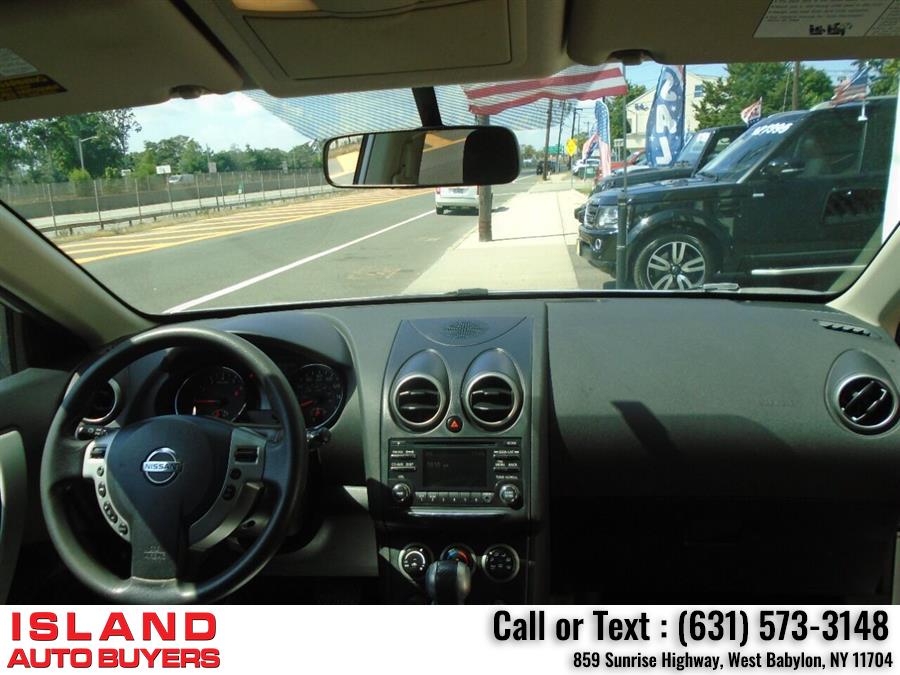 2013 Nissan Rogue SV AWD 4dr Crossover, available for sale in West Babylon, New York | Island Auto Buyers. West Babylon, New York 2013 Nissan Rogue SV AWD 4dr Crossover, available for sale in West Babylon, New York | Island Auto Buyers. West Babylon, New York