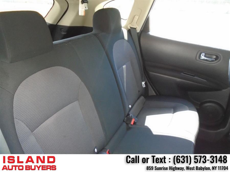 2013 Nissan Rogue SV AWD 4dr Crossover, available for sale in West Babylon, New York | Island Auto Buyers. West Babylon, New York 2013 Nissan Rogue SV AWD 4dr Crossover, available for sale in West Babylon, New York | Island Auto Buyers. West Babylon, New York
