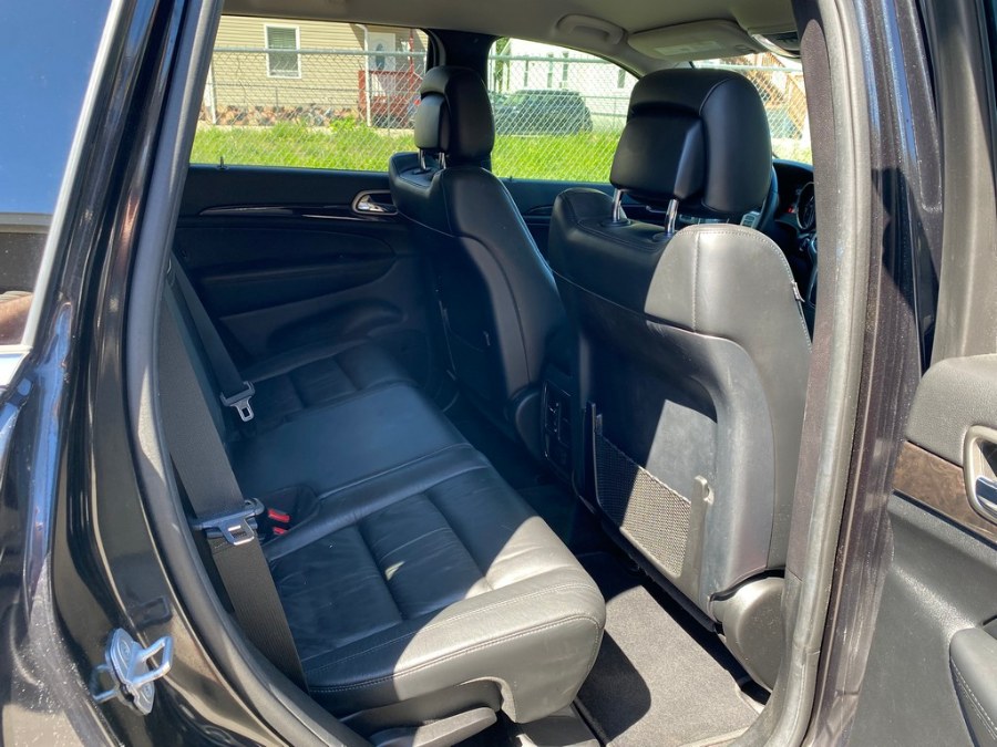 2013 Jeep Grand Cherokee 4WD 4dr Laredo, available for sale in West Springfield, Massachusetts | Union Street Auto Sales. West Springfield, Massachusetts 2013 Jeep Grand Cherokee 4WD 4dr Laredo, available for sale in West Springfield, Massachusetts | Union Street Auto Sales. West Springfield, Massachusetts