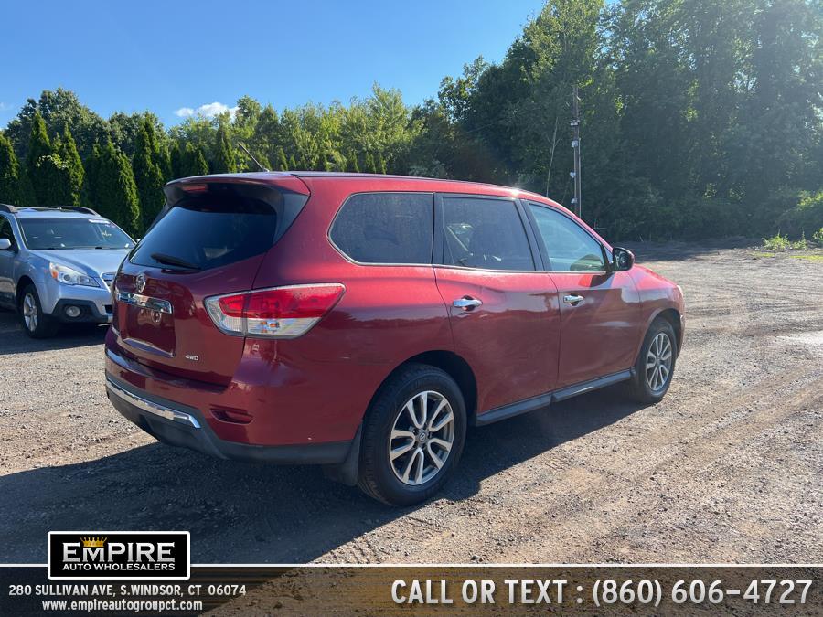Used Nissan Pathfinder 4WD 4dr S 2013 | Empire Auto Wholesalers. S.Windsor, Connecticut Used Nissan Pathfinder 4WD 4dr S 2013 | Empire Auto Wholesalers. S.Windsor, Connecticut