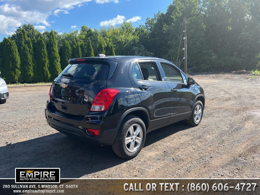 Used Chevrolet Trax AWD 4dr LS 2017 | Empire Auto Wholesalers. S.Windsor, Connecticut Used Chevrolet Trax AWD 4dr LS 2017 | Empire Auto Wholesalers. S.Windsor, Connecticut