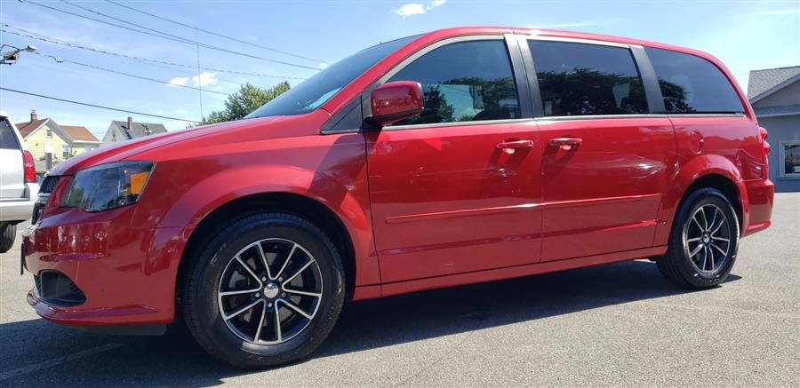 2015 Dodge Grand Caravan 4dr Wgn SE PLUS, available for sale in Little Ferry, New Jersey | Victoria Preowned Autos Inc. Little Ferry, New Jersey 2015 Dodge Grand Caravan 4dr Wgn SE PLUS, available for sale in Little Ferry, New Jersey | Victoria Preowned Autos Inc. Little Ferry, New Jersey