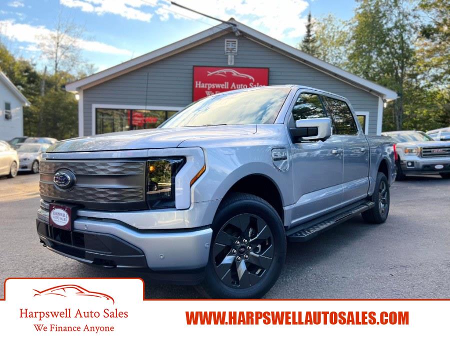 Used Ford F-150 Lightning LARIAT 4WD SuperCrew 5.5'' Box 2022 | Harpswell Auto Sales Inc. Harpswell, Maine