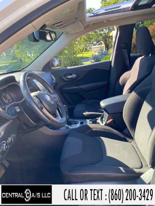 2015 Jeep Cherokee 4WD 4dr Latitude, available for sale in East Windsor, Connecticut | Central A/S LLC. East Windsor, Connecticut 2015 Jeep Cherokee 4WD 4dr Latitude, available for sale in East Windsor, Connecticut | Central A/S LLC. East Windsor, Connecticut