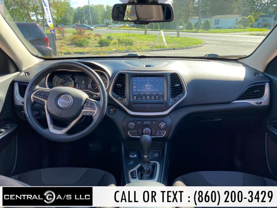 2015 Jeep Cherokee 4WD 4dr Latitude, available for sale in East Windsor, Connecticut | Central A/S LLC. East Windsor, Connecticut 2015 Jeep Cherokee 4WD 4dr Latitude, available for sale in East Windsor, Connecticut | Central A/S LLC. East Windsor, Connecticut