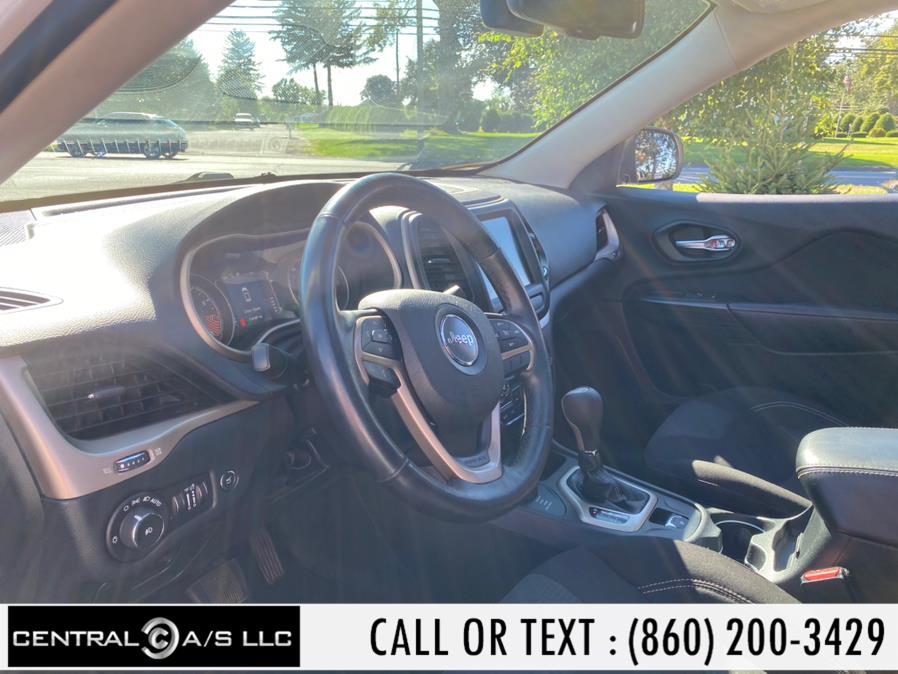 2015 Jeep Cherokee 4WD 4dr Latitude, available for sale in East Windsor, Connecticut | Central A/S LLC. East Windsor, Connecticut 2015 Jeep Cherokee 4WD 4dr Latitude, available for sale in East Windsor, Connecticut | Central A/S LLC. East Windsor, Connecticut
