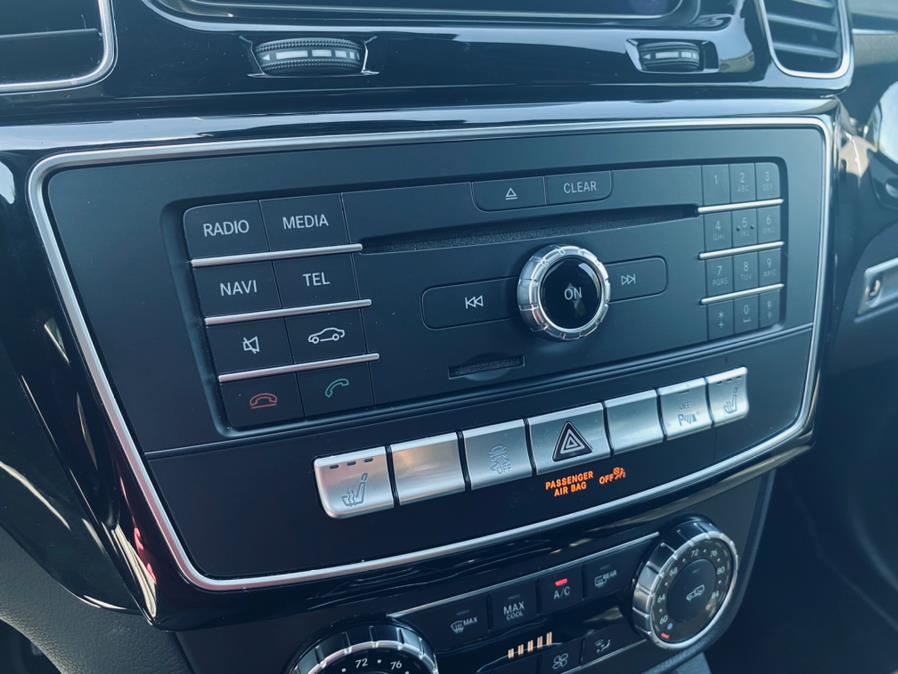 2017 Mercedes-Benz GLE GLE 350 4MATIC SUV, available for sale in Syosset, New York | Gold Coast Motors of Syosset. Syosset, New York 2017 Mercedes-Benz GLE GLE 350 4MATIC SUV, available for sale in Syosset, New York | Gold Coast Motors of Syosset. Syosset, New York