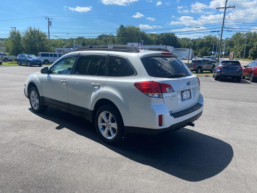 2013 Subaru Outback 4dr Wgn H4 Auto 2.5i Premium, available for sale in Old Saybrook, Connecticut | Saybrook Auto Barn. Old Saybrook, Connecticut 2013 Subaru Outback 4dr Wgn H4 Auto 2.5i Premium, available for sale in Old Saybrook, Connecticut | Saybrook Auto Barn. Old Saybrook, Connecticut