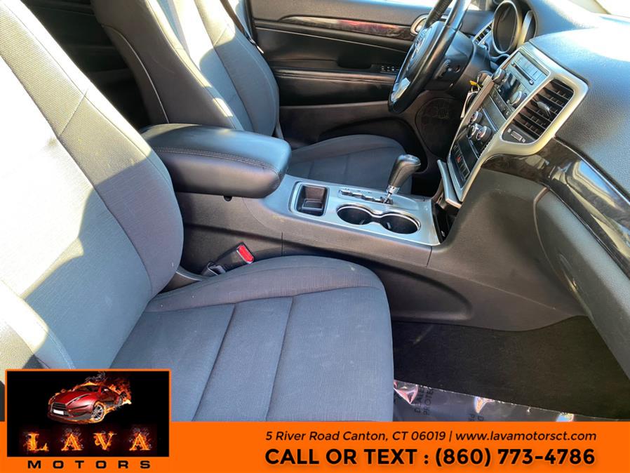 Used Jeep Grand Cherokee 4WD 4dr Laredo 2012 | Lava Motors. Canton, Connecticut Used Jeep Grand Cherokee 4WD 4dr Laredo 2012 | Lava Motors. Canton, Connecticut
