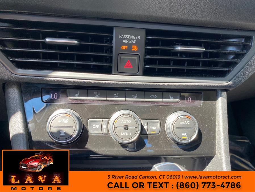 Used Volkswagen Jetta SE Auto w/SULEV 2019 | Lava Motors. Canton, Connecticut Used Volkswagen Jetta SE Auto w/SULEV 2019 | Lava Motors. Canton, Connecticut
