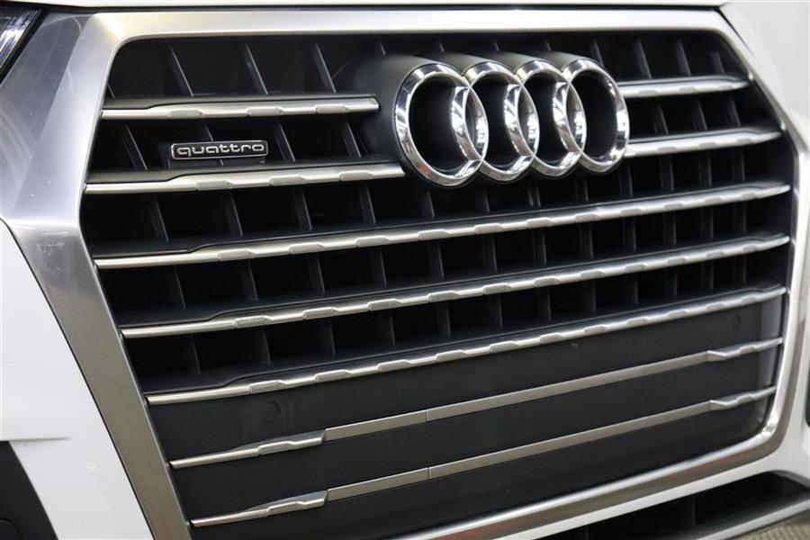 2017 Audi Q7 PREMIUM PLUS, available for sale in Paterson, New Jersey | Fast Track Motors. Paterson, New Jersey 2017 Audi Q7 PREMIUM PLUS, available for sale in Paterson, New Jersey | Fast Track Motors. Paterson, New Jersey
