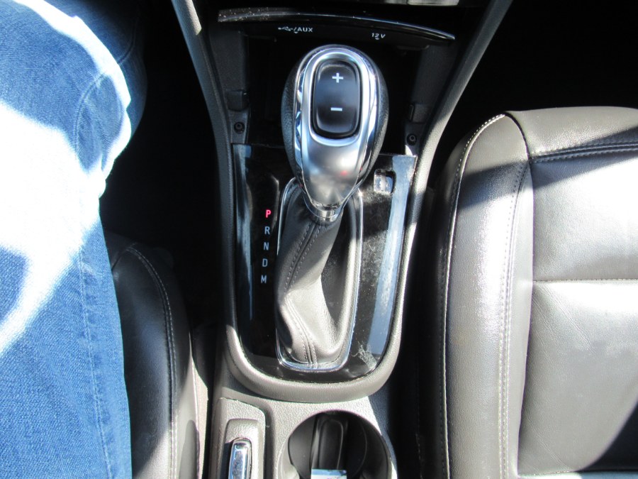 2020 Buick Encore FWD 4dr Essence, available for sale in Irvington, New Jersey | NJ Used Cars Center. Irvington, New Jersey 2020 Buick Encore FWD 4dr Essence, available for sale in Irvington, New Jersey | NJ Used Cars Center. Irvington, New Jersey