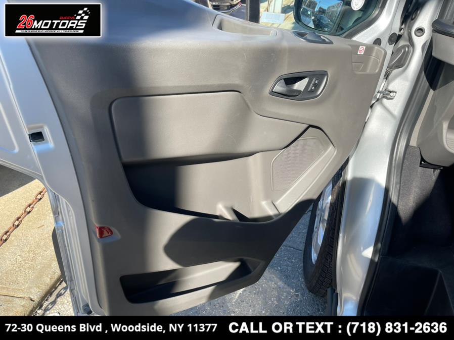 Used Ford Transit Passenger Wagon T-350 148" Low Roof XLT RWD 2020 | 26 Motors Queens. Woodside, New York Used Ford Transit Passenger Wagon T-350 148" Low Roof XLT RWD 2020 | 26 Motors Queens. Woodside, New York